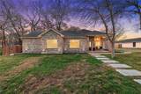 117 Lost Oaks Drive - Photo 2
