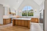 1716 Private - Photo 12