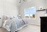 200 Sutherland Crescent - Photo 19