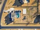 200 Sutherland Crescent - Photo 6