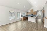 2518 Campden Mews - Photo 17