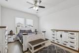 388 Montague Street - Photo 17