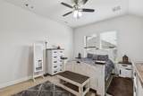 388 Montague Street - Photo 18
