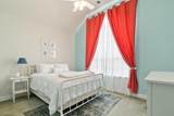 829 Pier Street - Photo 19
