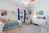 2410 Catherine Street - Photo 16