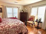 2511 Greenway Drive - Photo 11