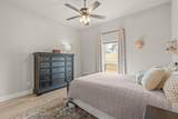 1004 Meadow Wood Terrace - Photo 16