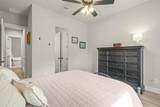 1004 Meadow Wood Terrace - Photo 17