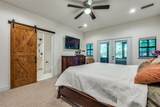 711 Hollywood Avenue - Photo 15