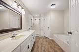 139 Runaway Bay Drive - Photo 15