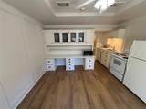 900 Austin Street - Photo 5