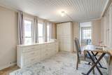 2027 Glenco Terrace - Photo 17