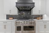 7503 Robin Road - Photo 11