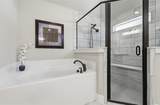 2021 Crystal Palace Boulevard - Photo 17