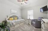 2021 Crystal Palace Boulevard - Photo 21