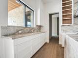 915 Vaquero Way - Photo 12