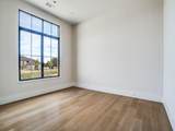 915 Vaquero Way - Photo 21
