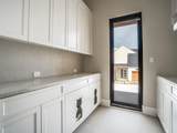 915 Vaquero Way - Photo 25