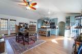 180 Harbor Drive - Photo 4