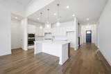 1826 Navarre Way - Photo 14
