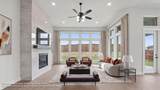 1816 Greenwich Lane - Photo 4