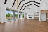 2820 Hillview Lane - Photo 7