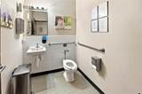 1011 Grove Street - Photo 23