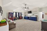 1025 Humble Way - Photo 11