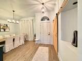 1811 Country Walk Lane - Photo 4
