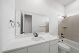 724 Isabel Street - Photo 10