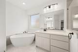 1001 Hidden Lakes Drive - Photo 19