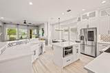 1301 Meadows Avenue - Photo 9