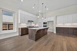 7808 Pondview Lane - Photo 6