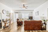 902 Teakwood Lane - Photo 16