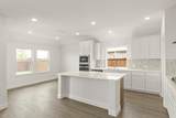 801 Trinity Street - Photo 9