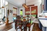 1912 Surrey Lane - Photo 10