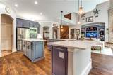 1912 Surrey Lane - Photo 8