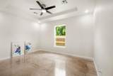 410 Avenue C - Photo 13