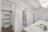 2301 Claridge Circle - Photo 23