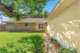 2301 Claridge Circle - Photo 30