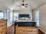 6811 Shore Breeze Court - Photo 14