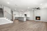 1212 Armstrong - Photo 7
