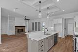 319 Newport - Photo 16
