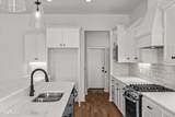 319 Newport - Photo 18