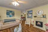 1589 Airport Loop - Photo 16
