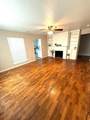 833 Pecan Street - Photo 9