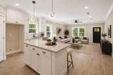 602 Newton Street - Photo 7