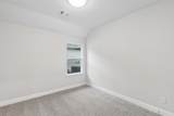 3002 Italia Terrace - Photo 15