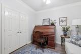 621 Wyndham Circle - Photo 7