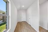711 Springwell Drive - Photo 3